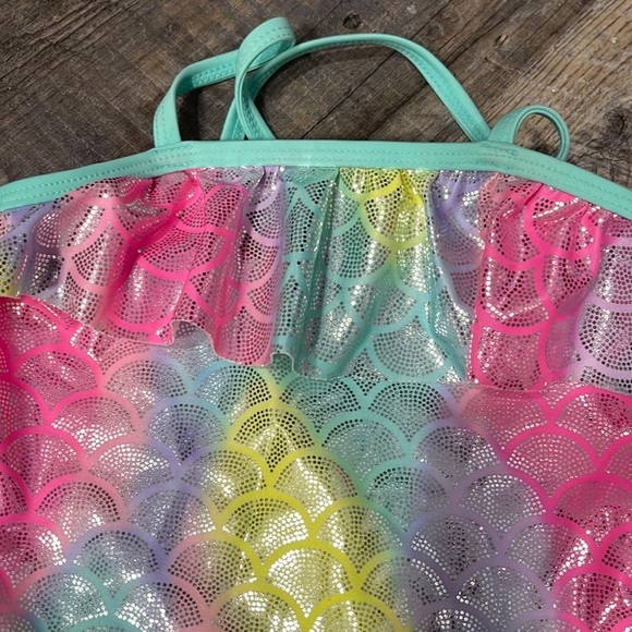 Girls swimsuits - Picture 2 of 4